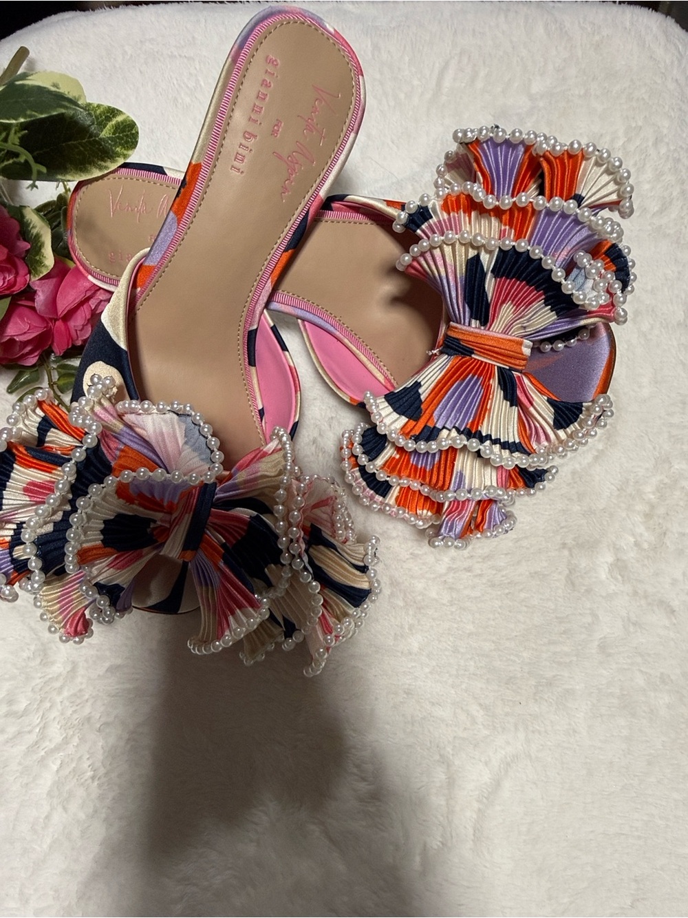Gianni Bini floral Embellished heels - Picture 5 of 11